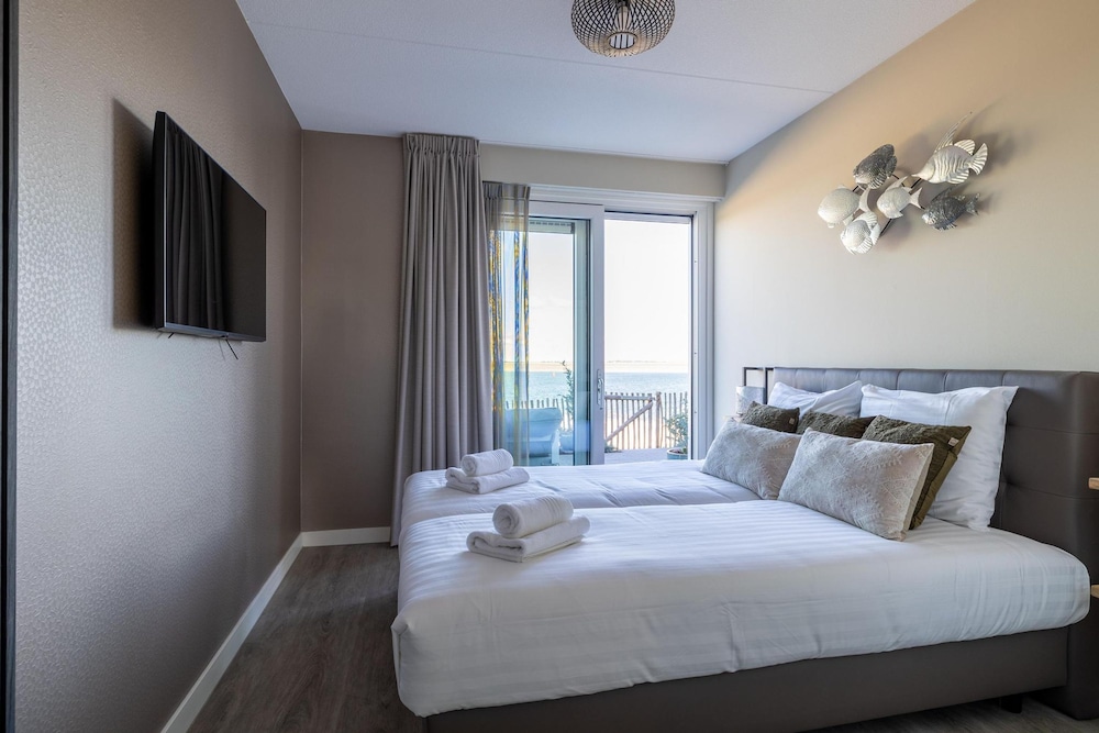 Luxe Appartement Vista Maris Somaris - Havenweg 8-50 Sint-annaland Oosterschelde