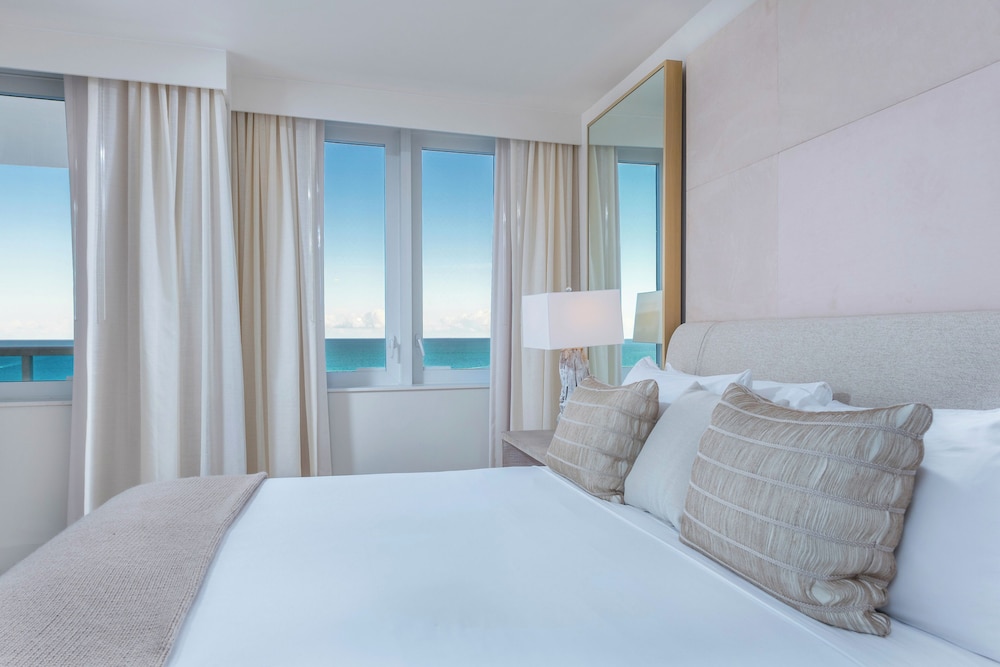 Luxury Vacation Rentals at 1 Hotel & Homes by LRMB