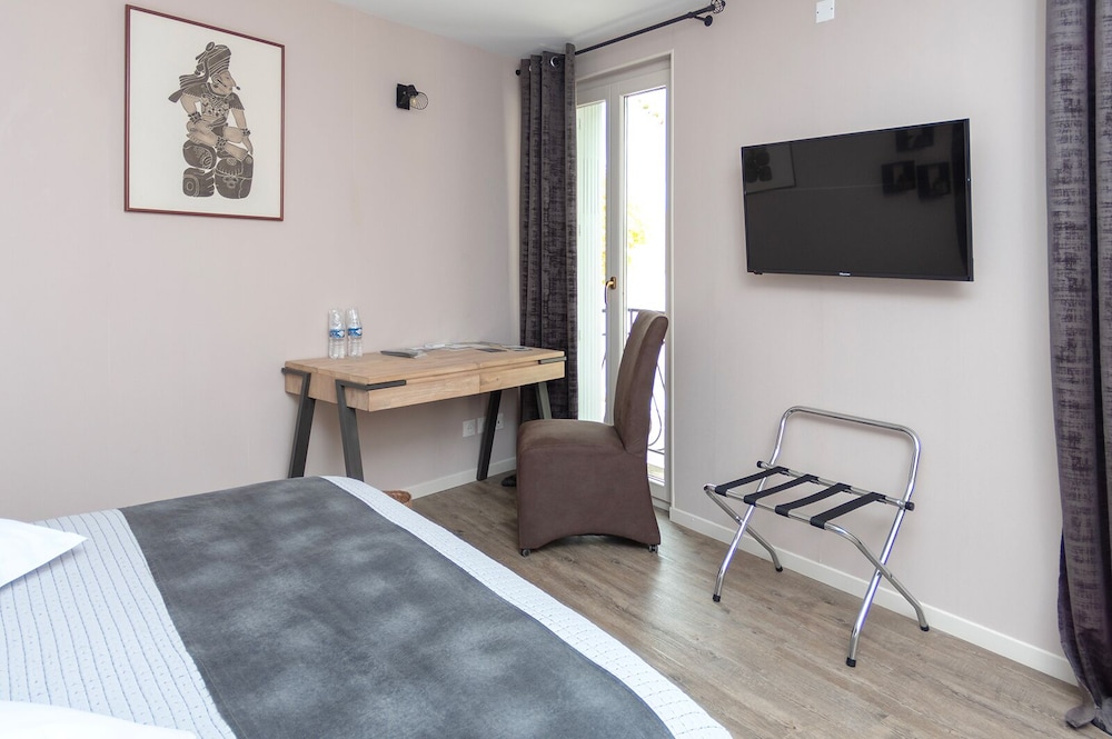 Le Relais de la Poste view 5