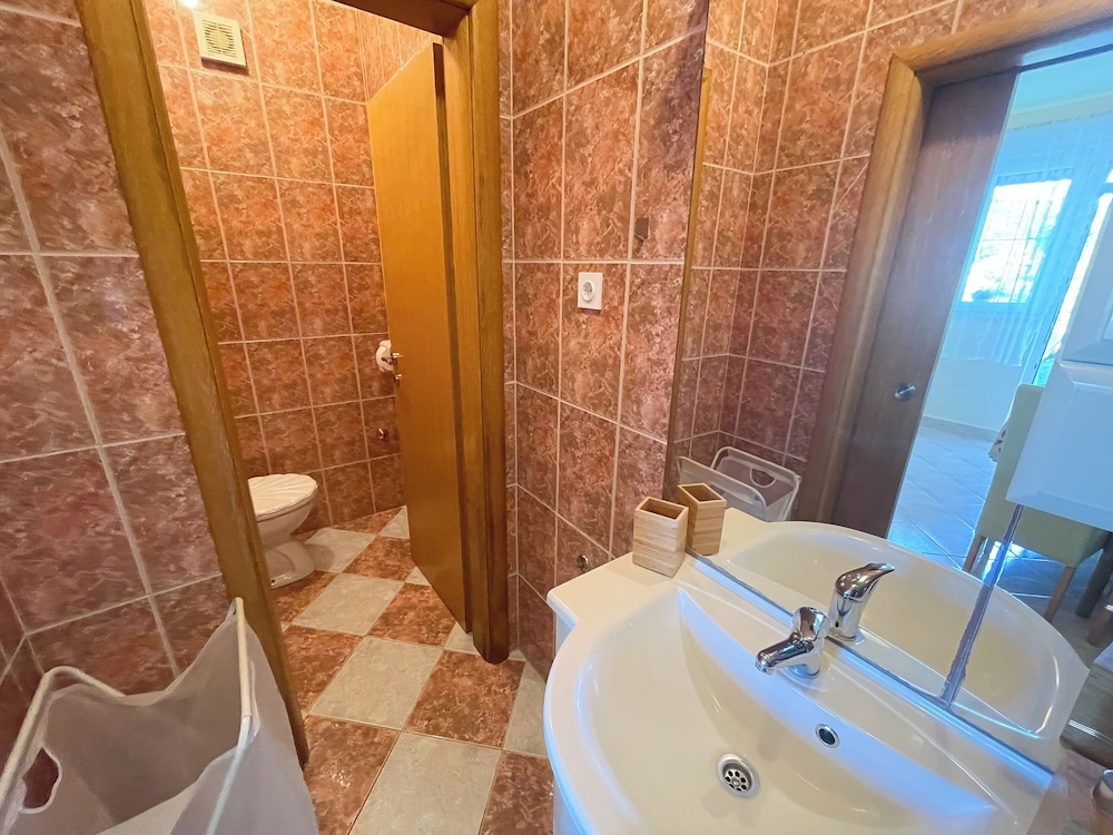 Apartment Combaj 3