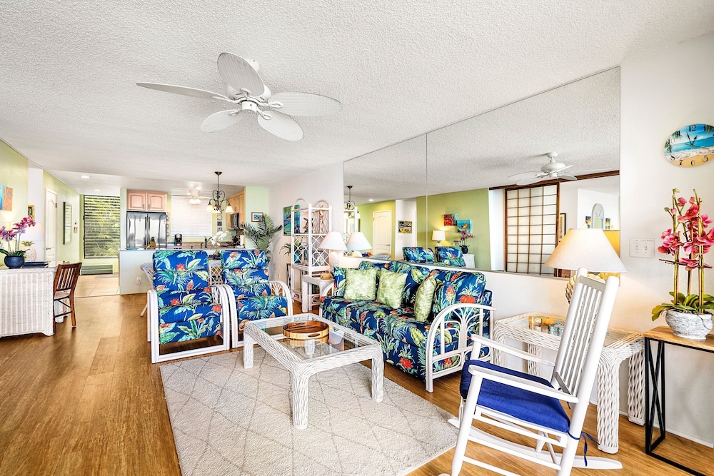 Direct Ocean Front - Sunsets! - Walk to Snorkel Beach - Vrkcv