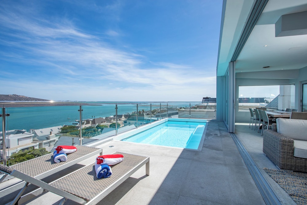 The View Langebaan with Heated Pool
