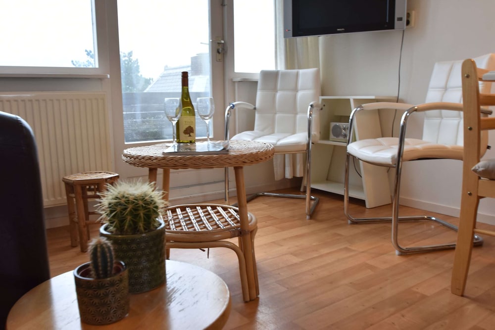 Apartment in Bergen aan Zee With Roof Terrace view 5