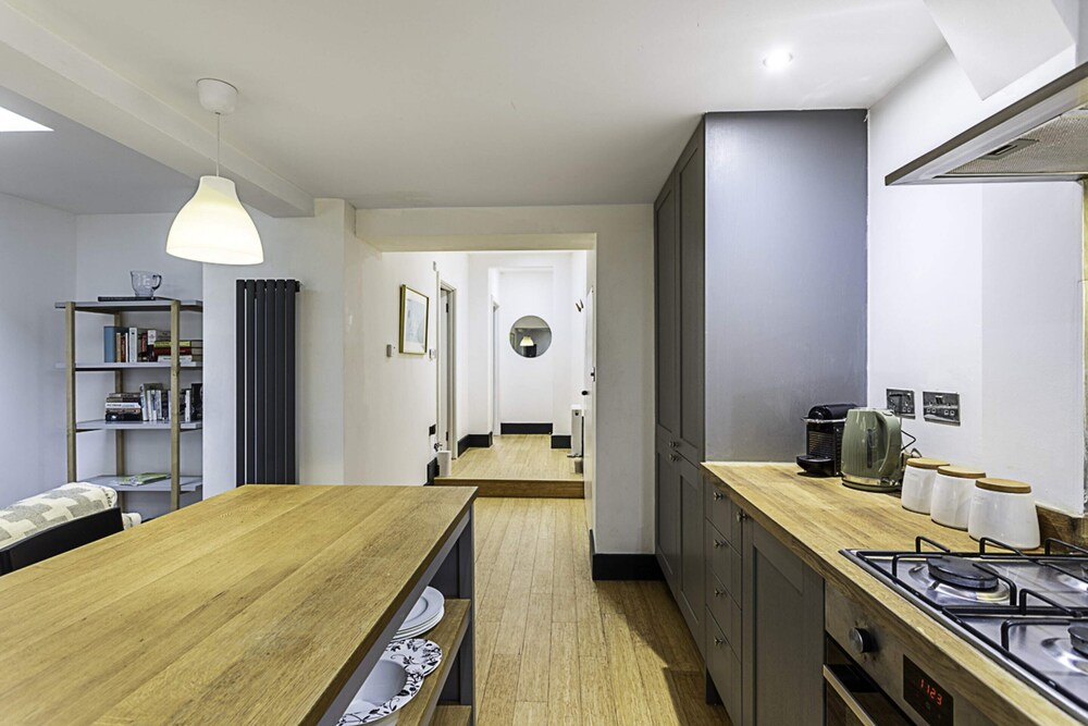 Stylish Battersea Home