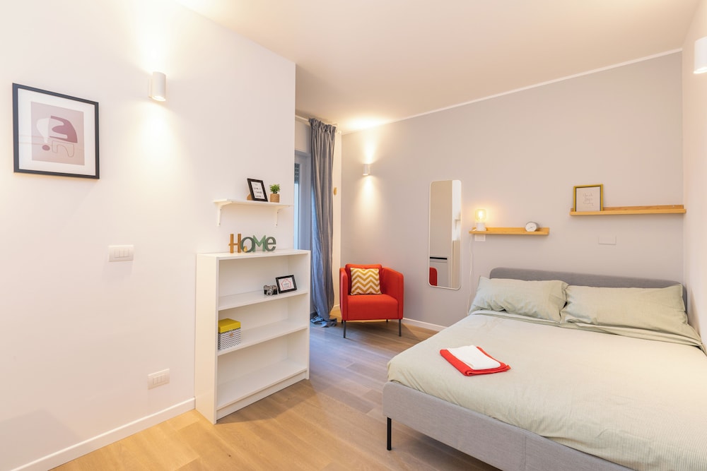 JOIVY Contemporary Apartments