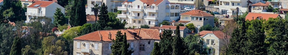 Apartments Villa Perla