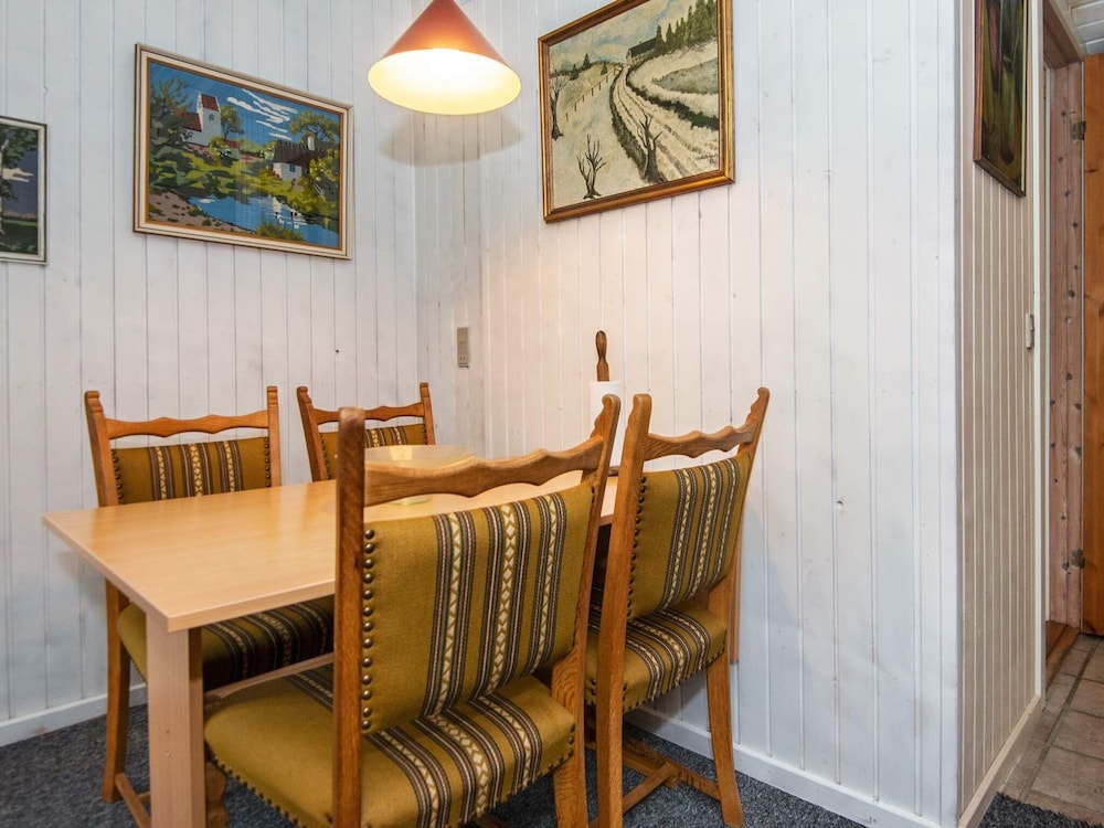 Pretty Cottage in Hemmet near Sea view 5