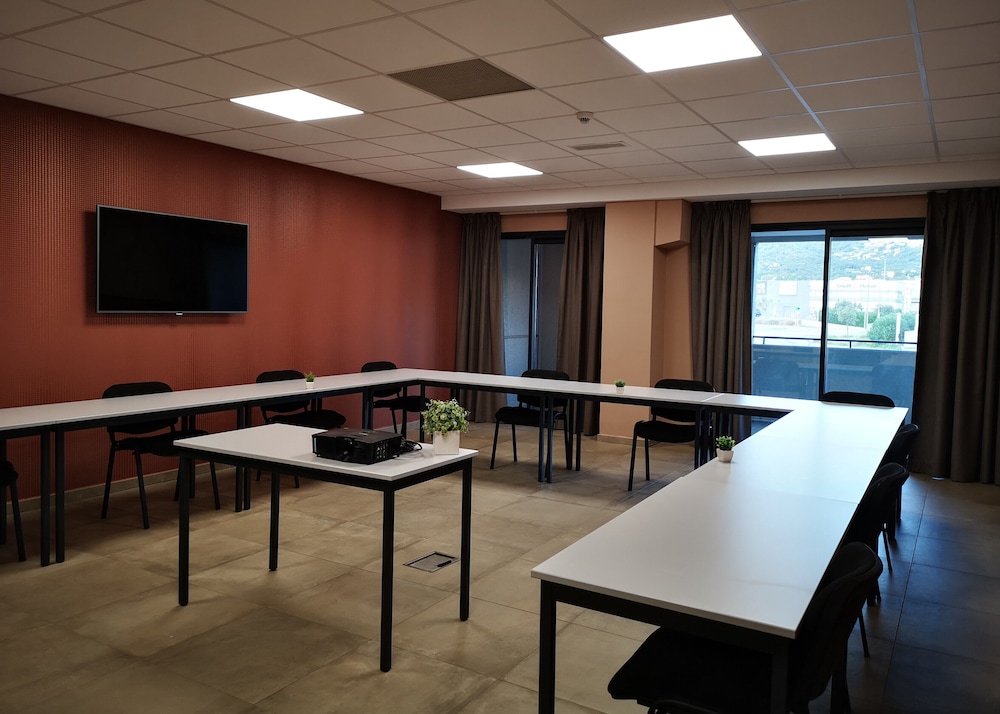 meeting & event spaces