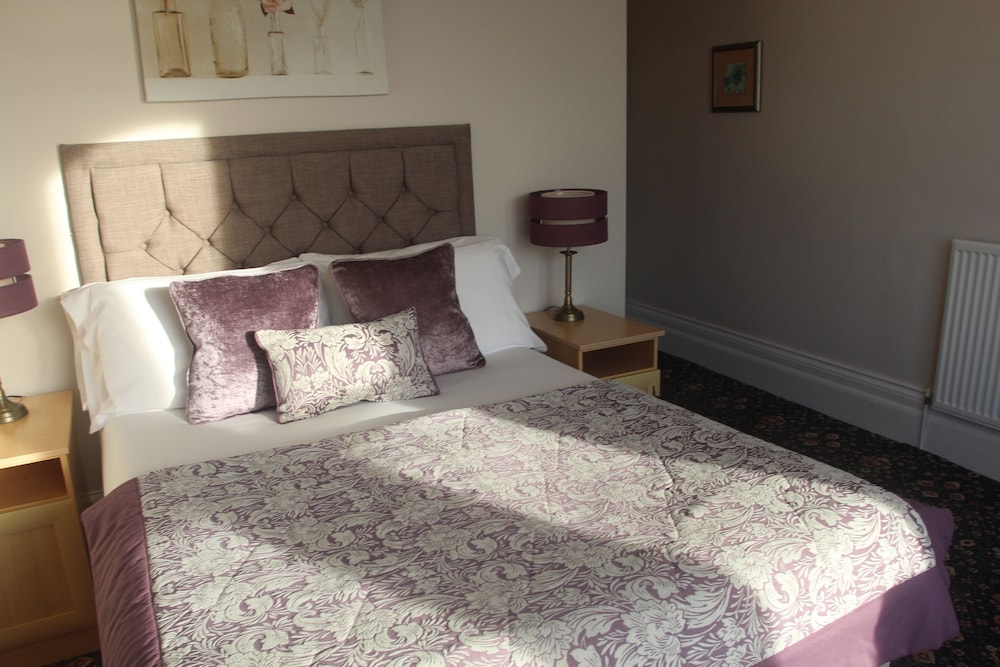 Bryn-Y-Mor Hotel