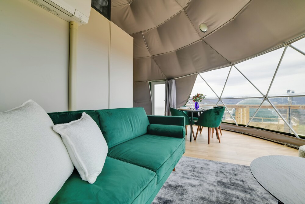 Glamping Getaway at The Coyote Dome in Franklin