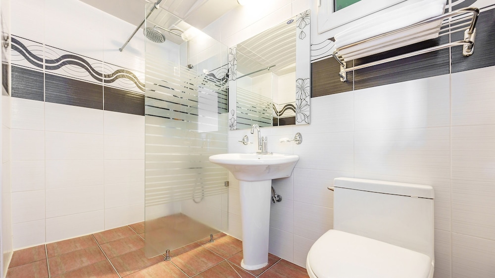 Yangyang Monti Pet Spa Pension