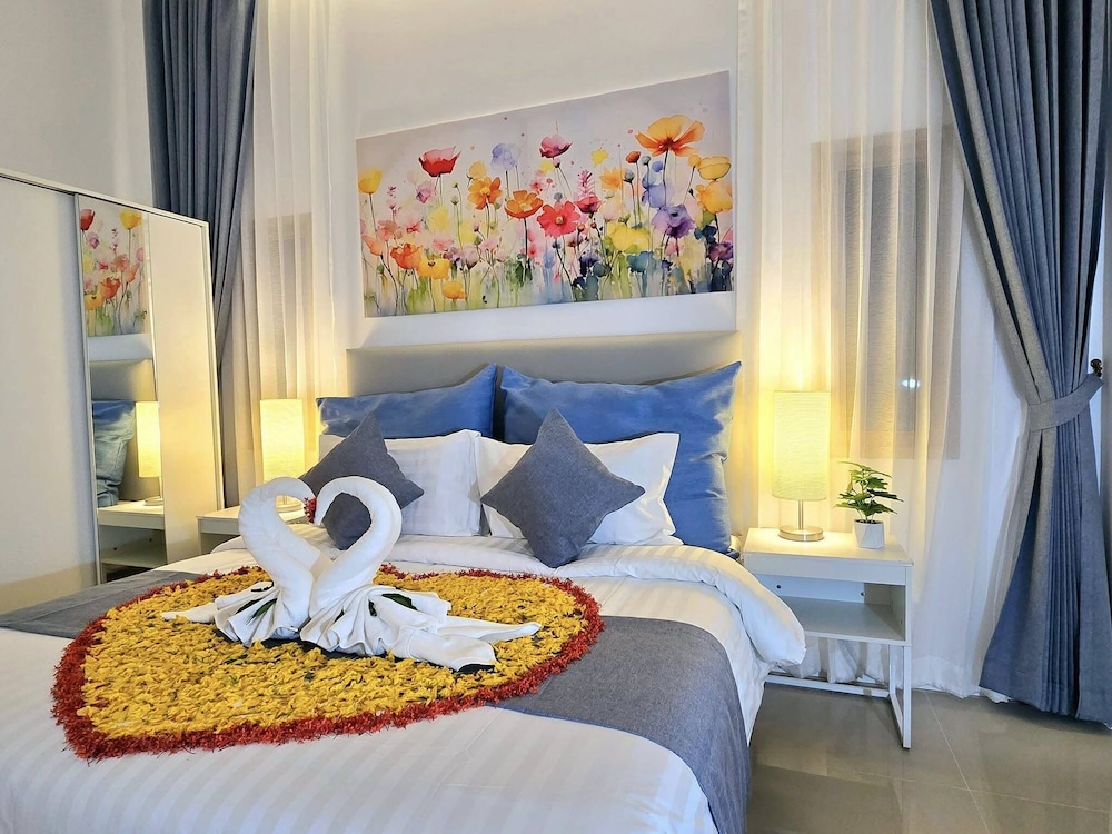 Lux Sila Pool Villa 3 Bedrooms 4 Beds