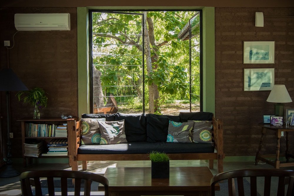 Neem Tree House