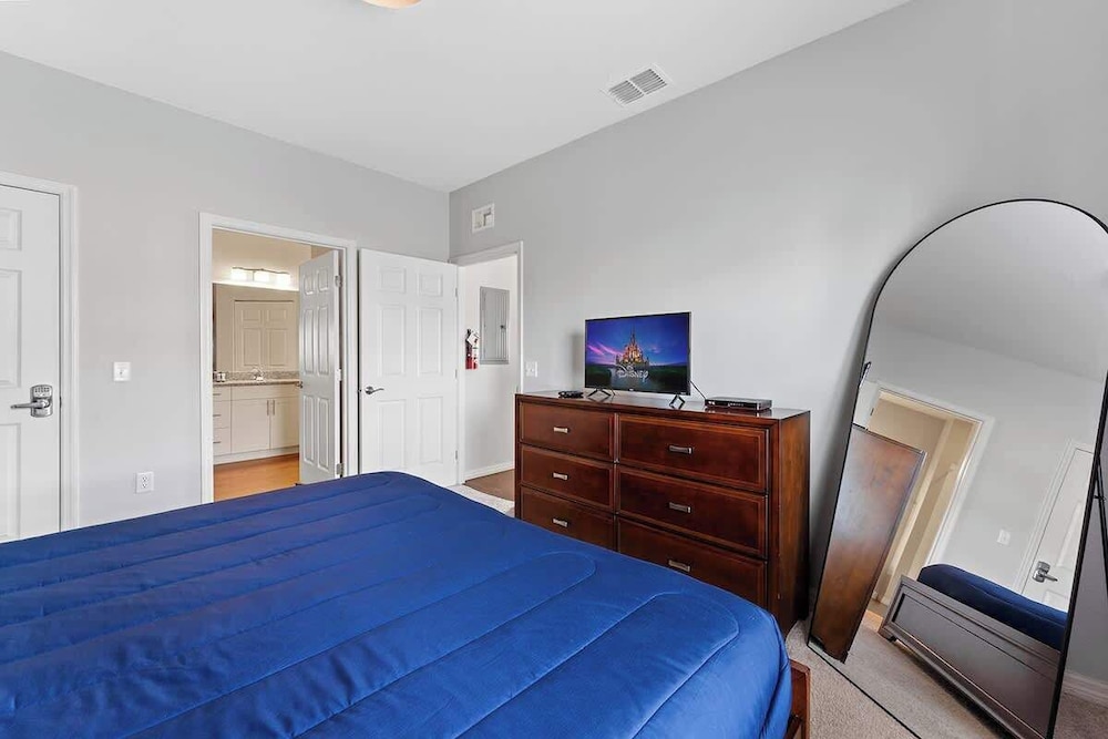 Family Getaway, 4BR Home Near Disney