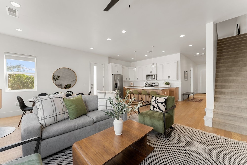Villa #26 At Bloomington Country Club - Sunset Retreat 4 Bedroom Townhouse