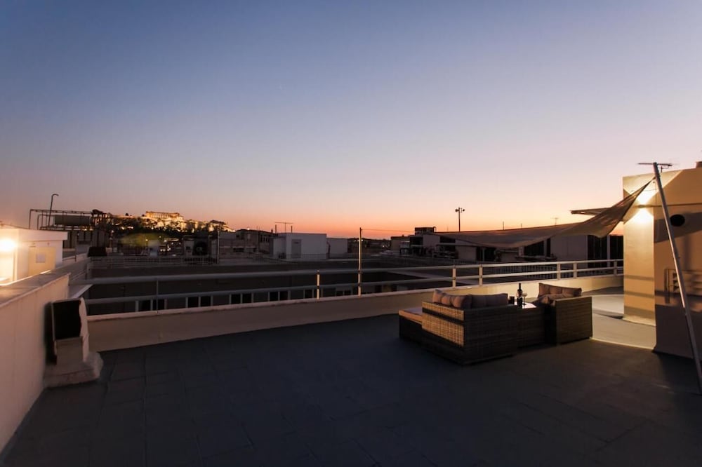 Acropolis view sky suite photo 4