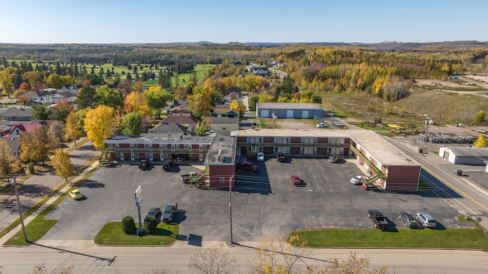 Pine View Inn