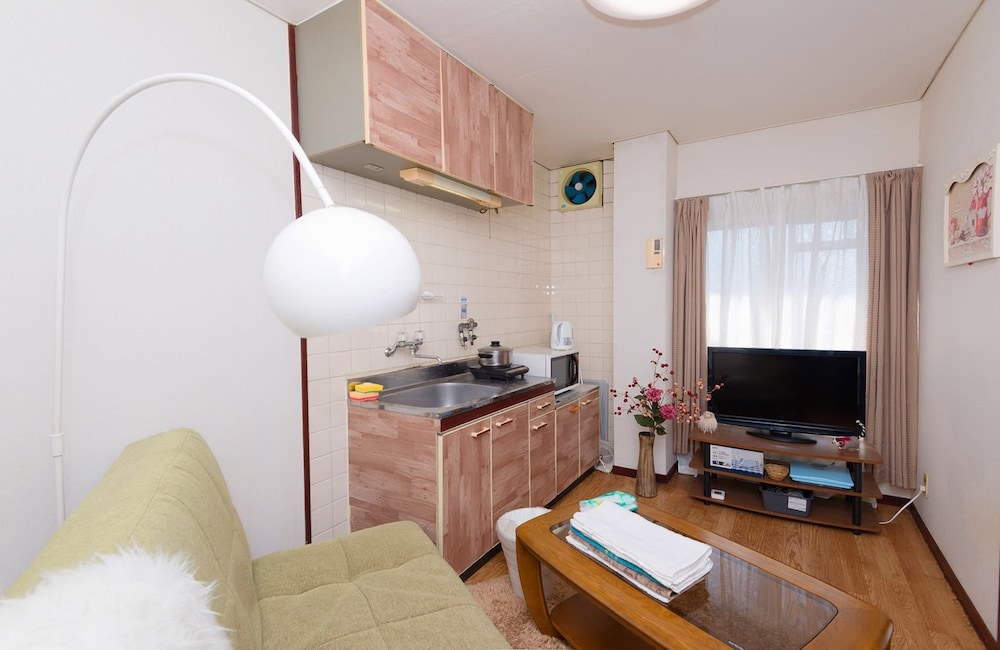 Namba Sunshine Apartment