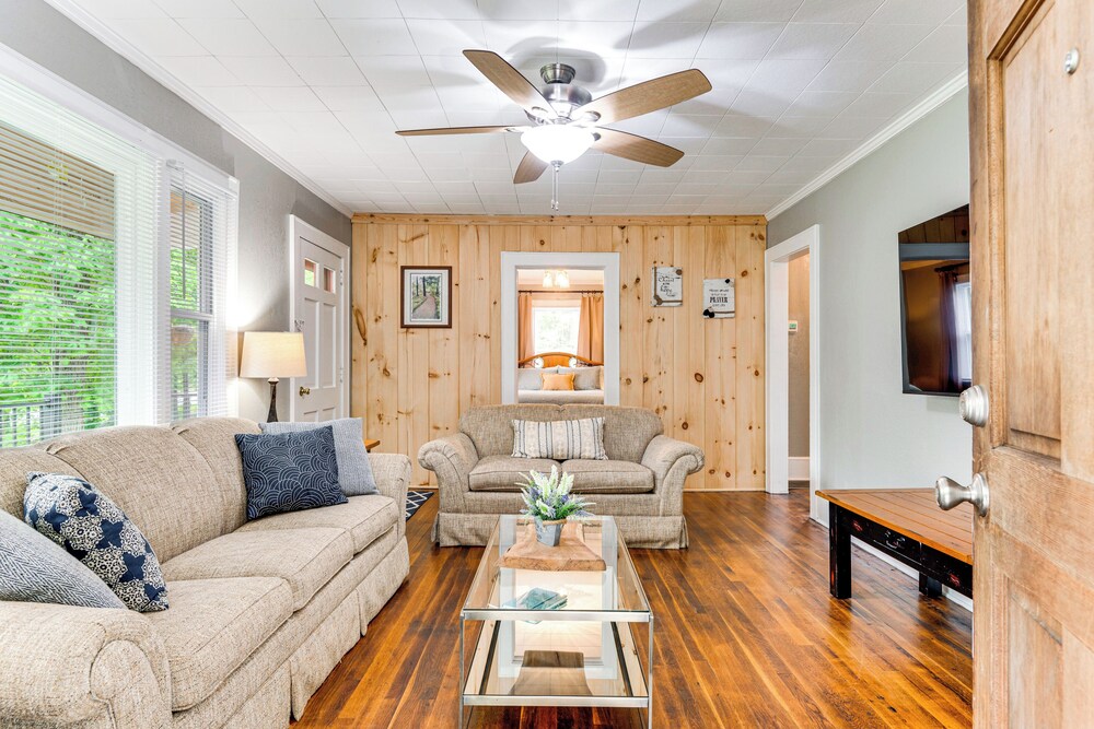 Forest City Home w/ Fire Pit - 3 Mi to Downtown! - Property Image 3