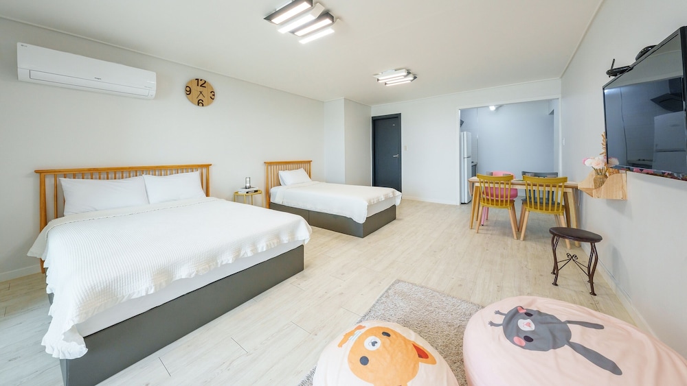 Samcheok Kong & Bee Ocean View Spa Pensi