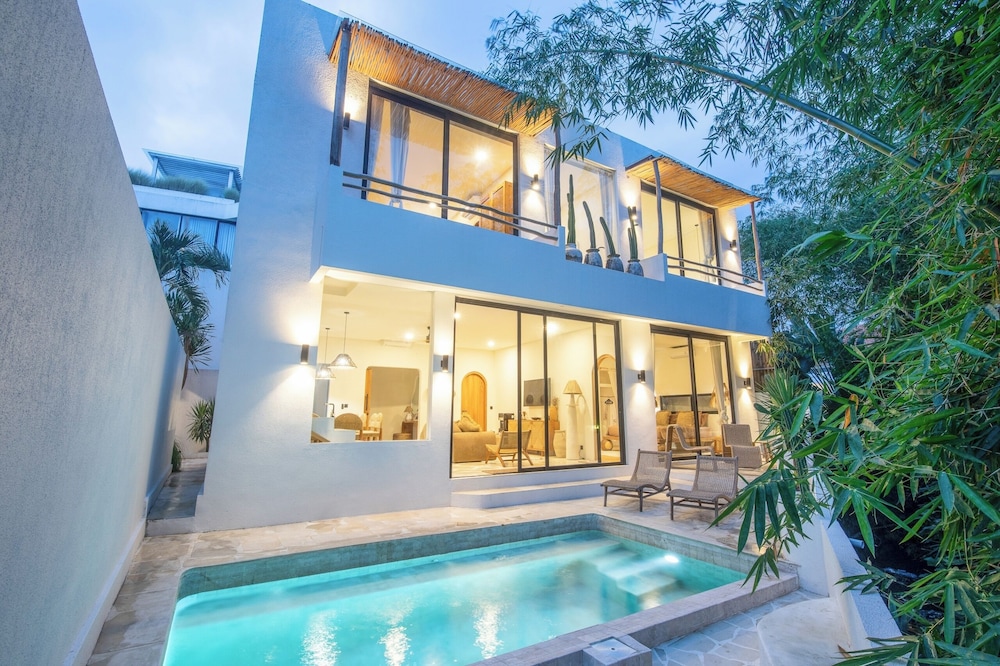 3Br Khana in Canggu With 3 Bedrooms and 3 5 Bathrooms