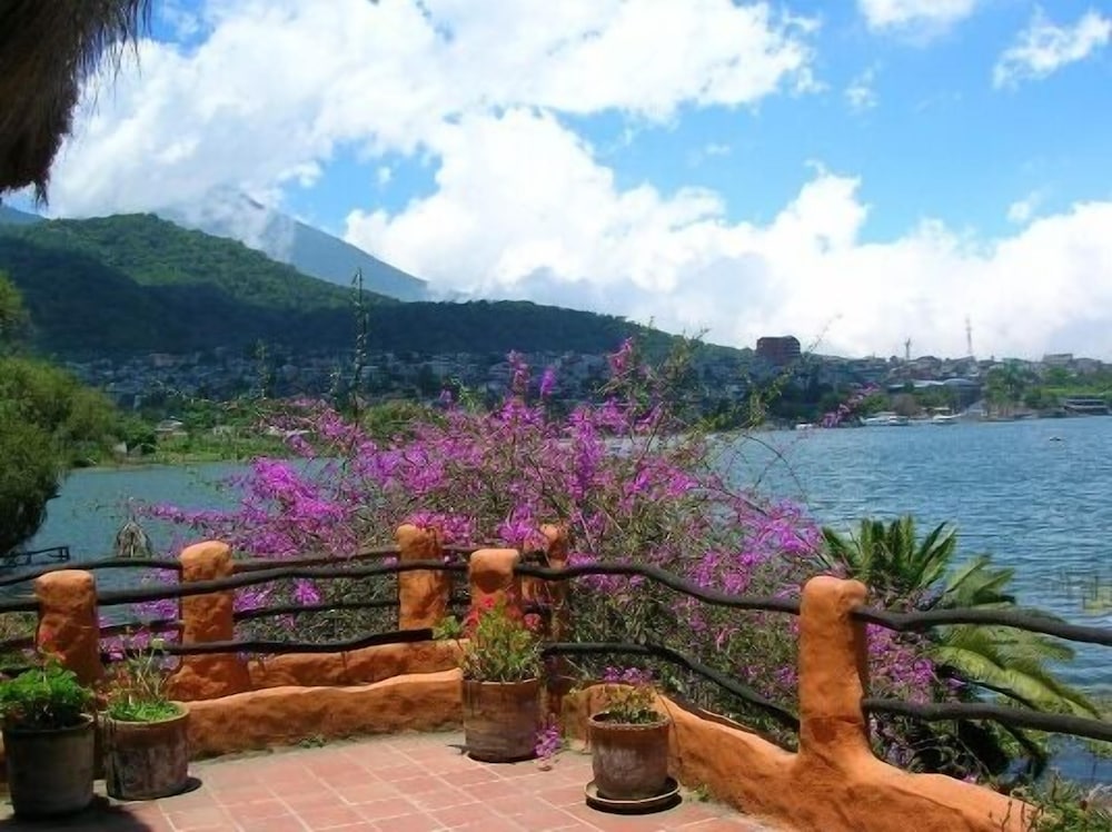Hotel y Restaurante Bambu
