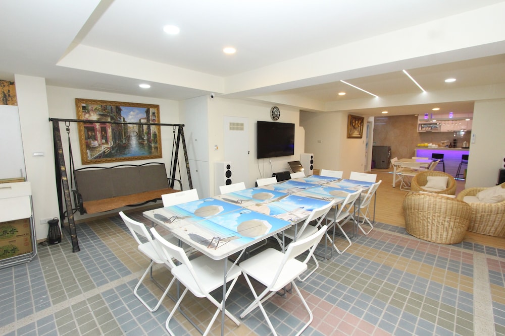 meeting & event spaces