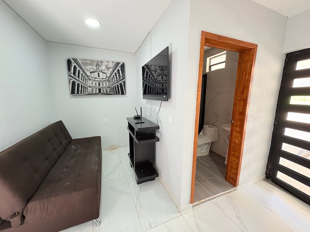 Residencia Gran Coyula Orange A