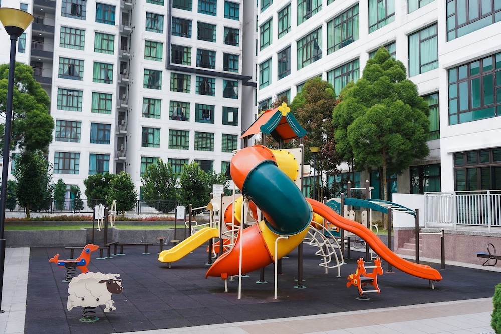 D'Summit Residences by YML Homestay