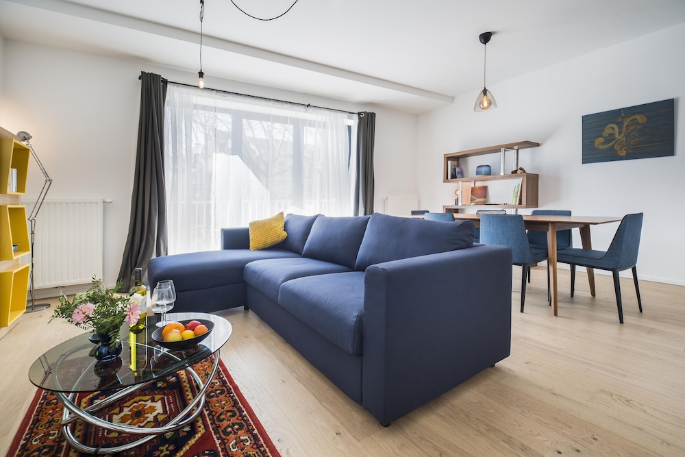 Brussels Cosy Voltaire Residence view 5