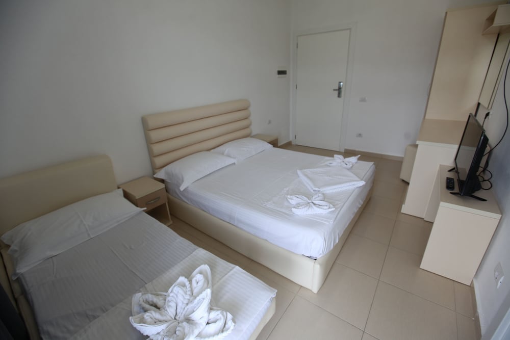 Zahos Hotel