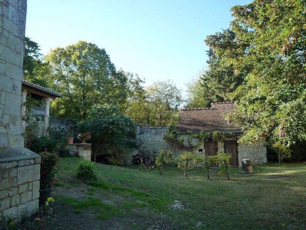 Le Logis du Peu girard