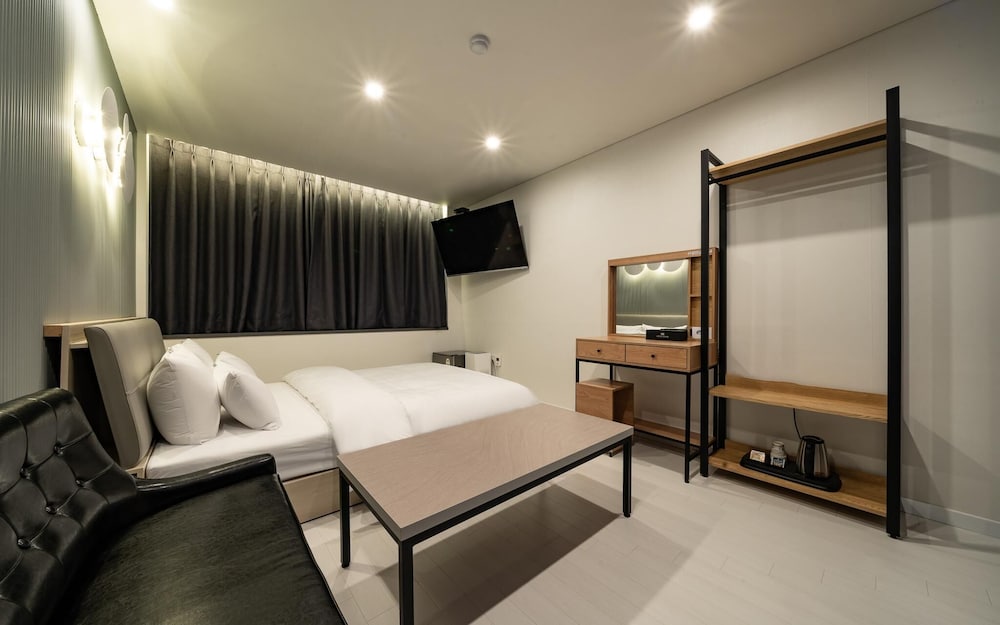 Ansan Kevin view 5