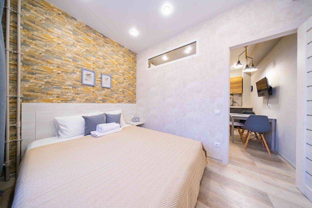 More Apartments na Estonskoy 37 k4 view 4