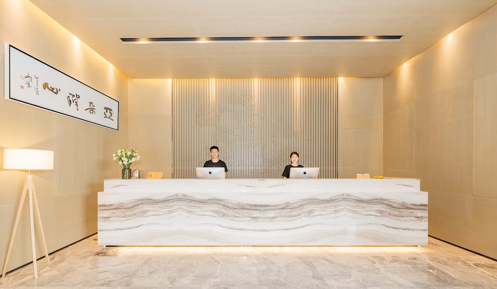 Atour Hotel North Railway Station Road Changsha view 3