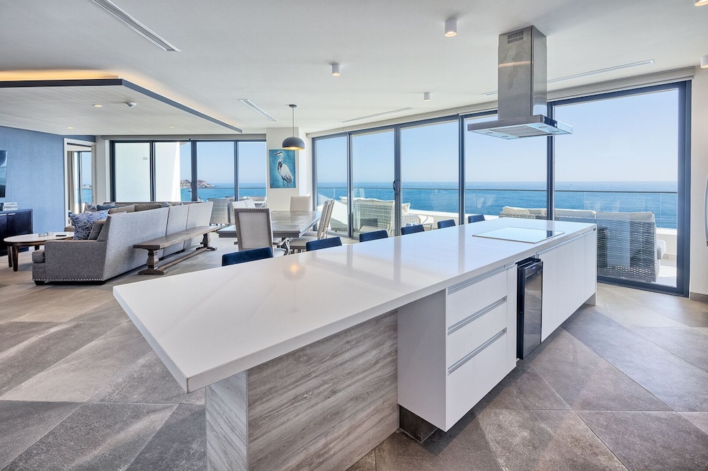 Luxury New Oceanfront Condo 5BR Sleeps 12