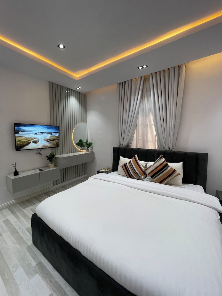 Kendot Apartment view 4