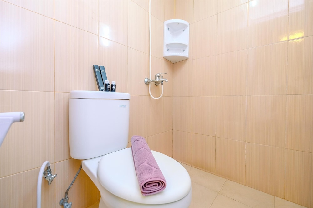 Strategic 2Br Apartment At Bassura City, Jakarta - 10