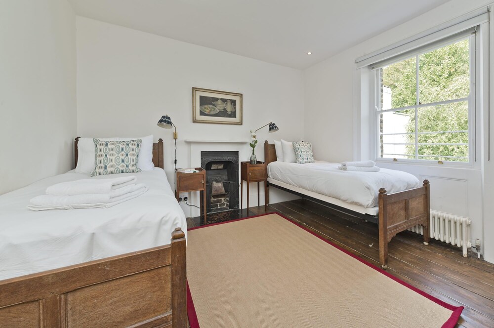 5 Bed Home Maida Vale