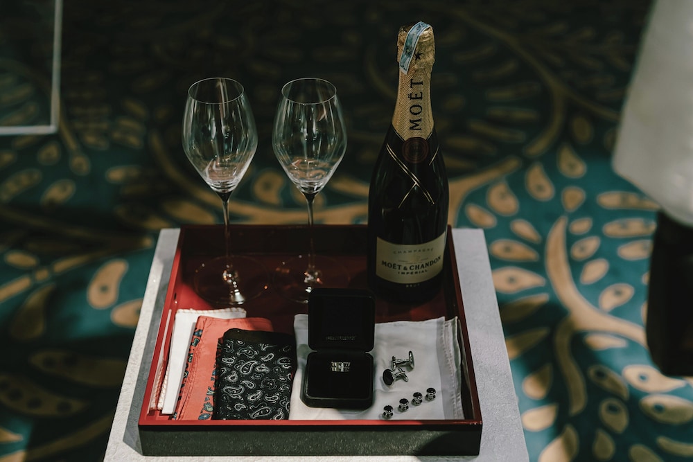 THE 9TH ELEMENT HOTEL