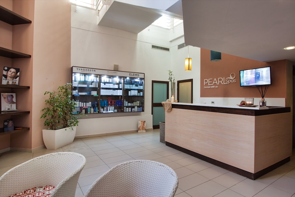 Mellieha Vacations - db Seabank Resort and Spa - Property Image 2
