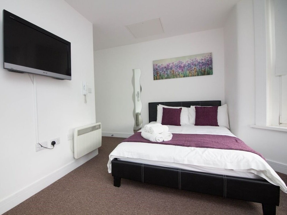 Beddoe Apartments