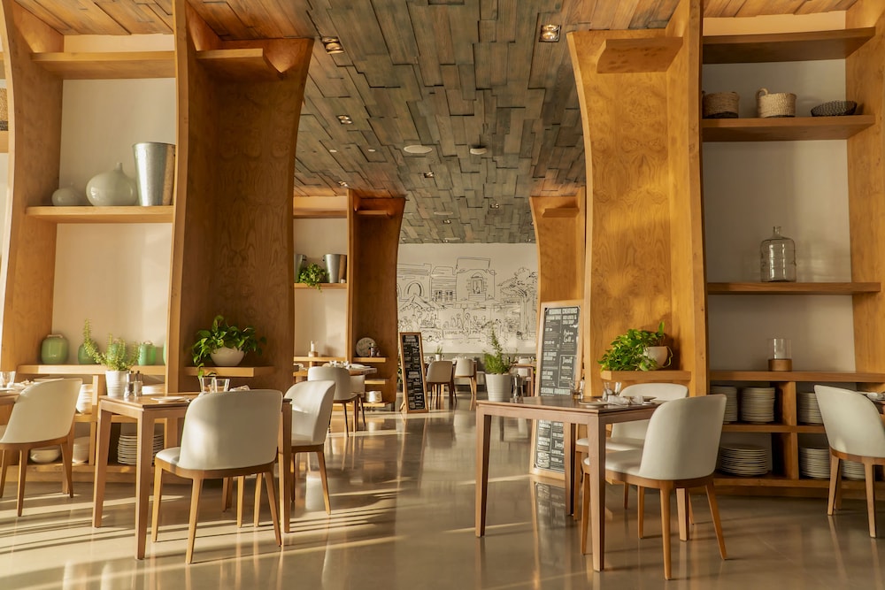 Nikki Beach Resort & Spa Dubai