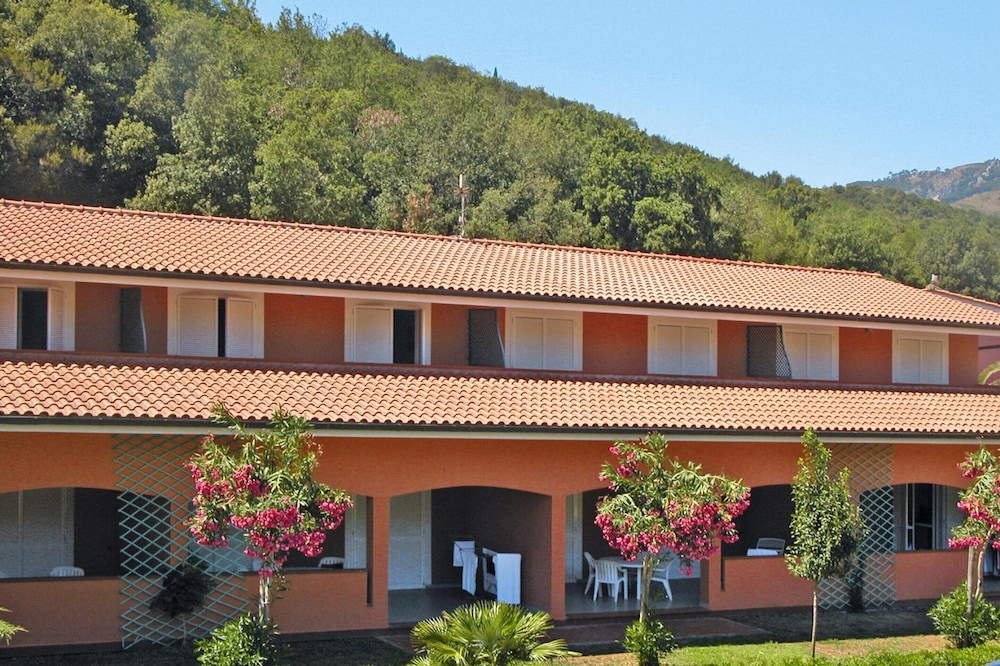 Ortano Mare Village in Rio Marina