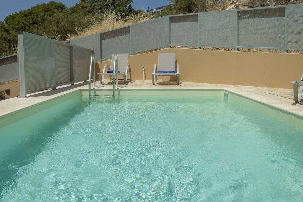 Ouzo Panoramic Houses 1, with private pool