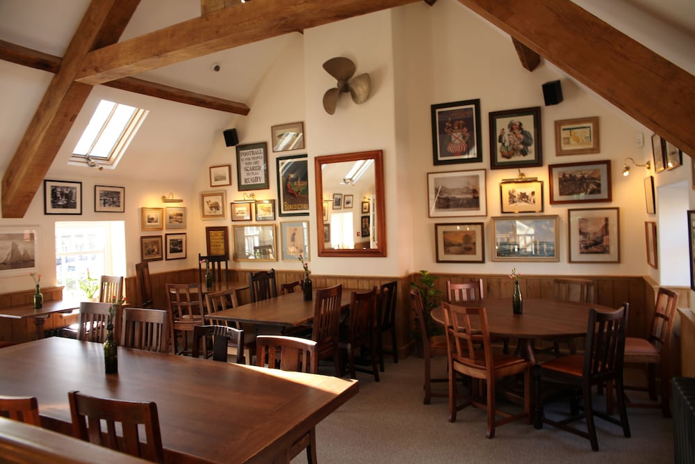 The Erskine Arms