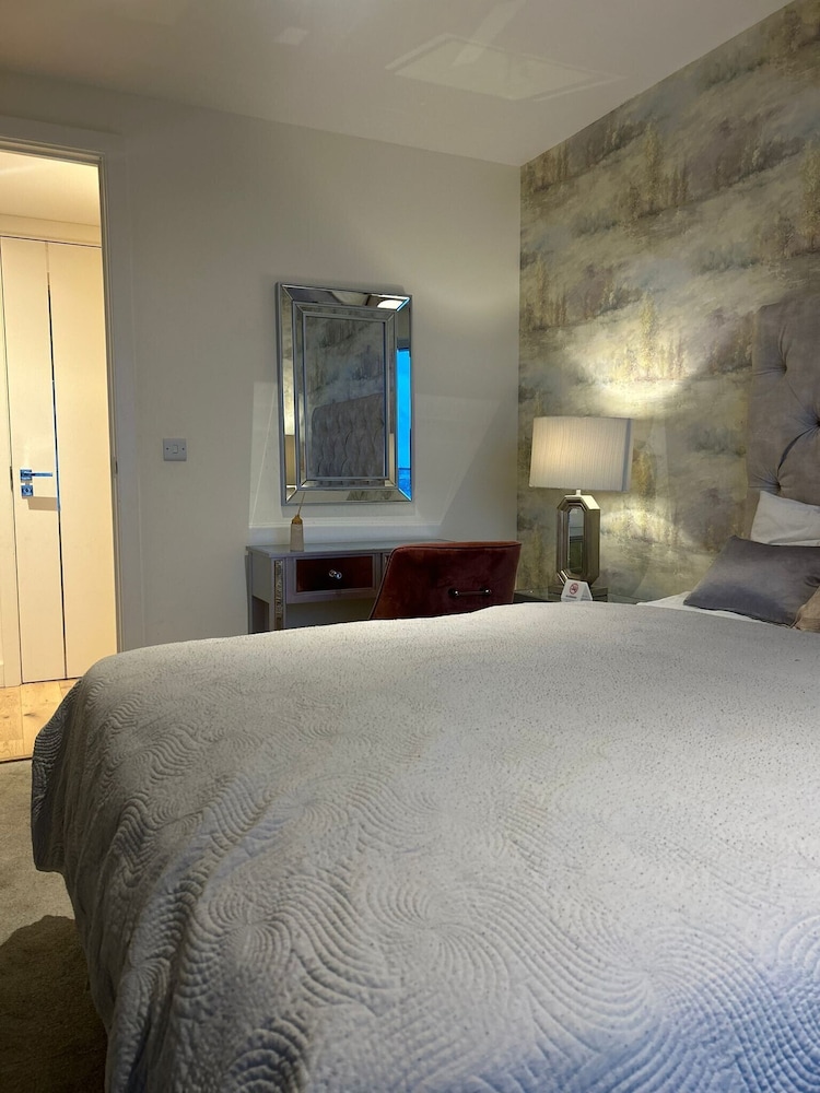 Cozy Riverview London Apartment Near the o2 Arena