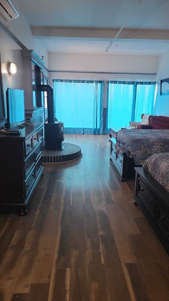 Digby Sailboat Suites