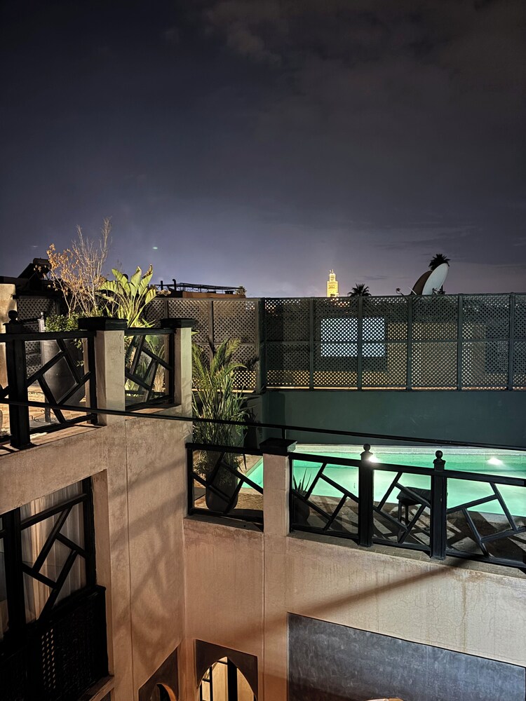 Riad basidi