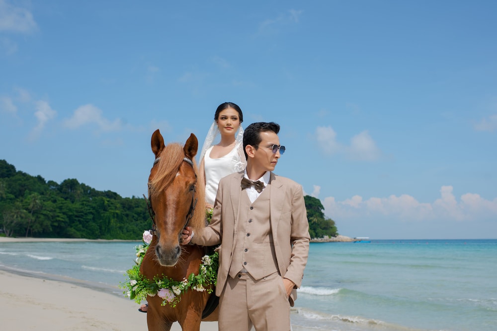 Indra Maya Pool Villas